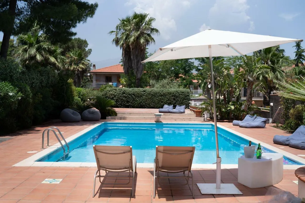 La Casa Di Masina - A Surrounded Garden Villa - Mascalucia